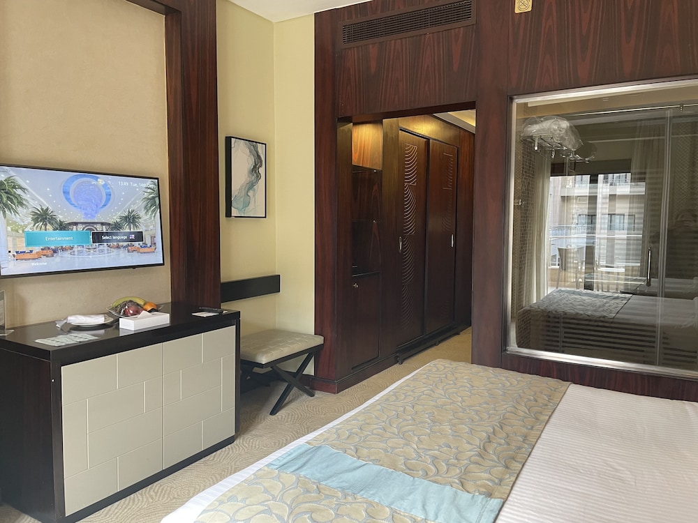 Triumph Luxury Hotel 19