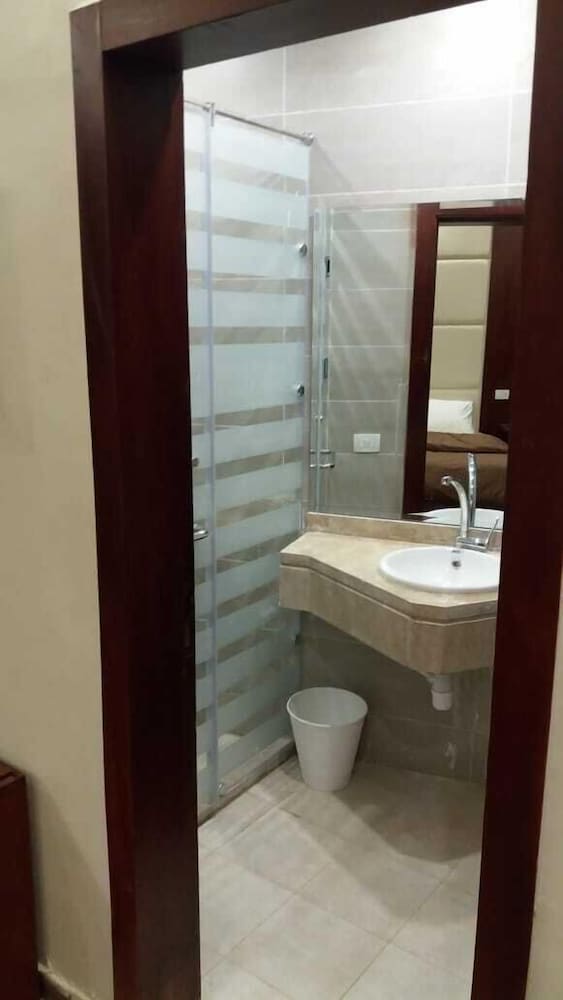 Grand Palace Hotel 14