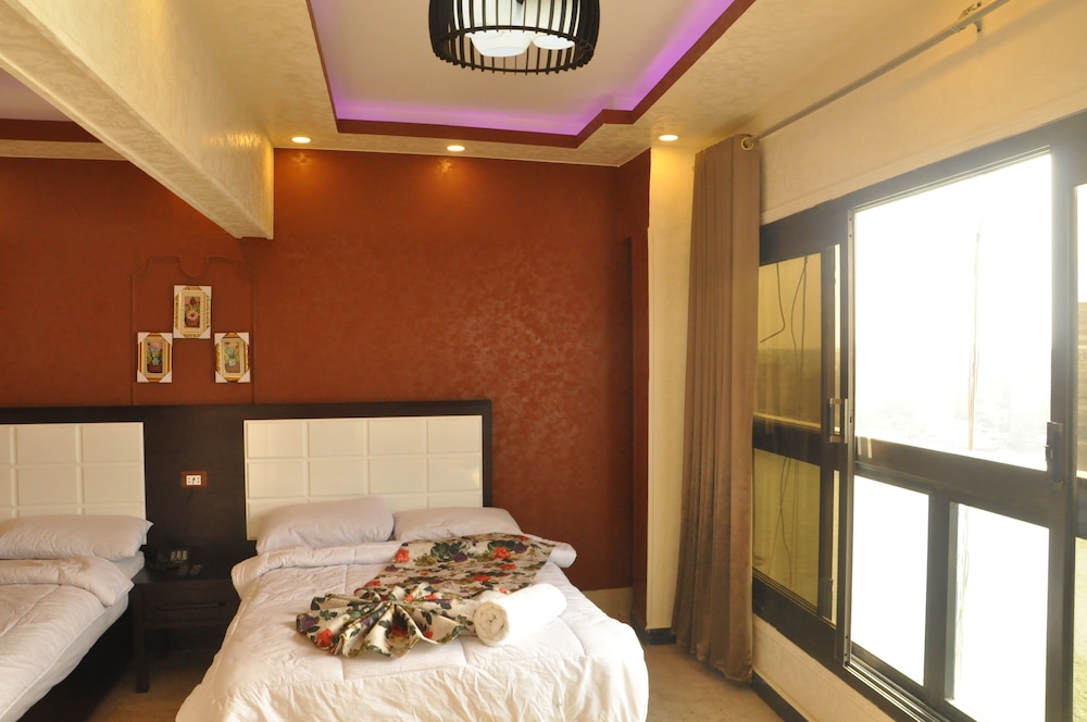 Nile Sky Suites Hotel 6