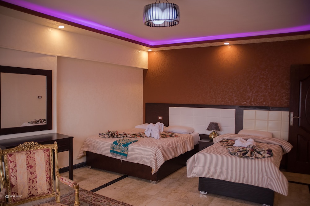 Nile Sky Suites Hotel 9