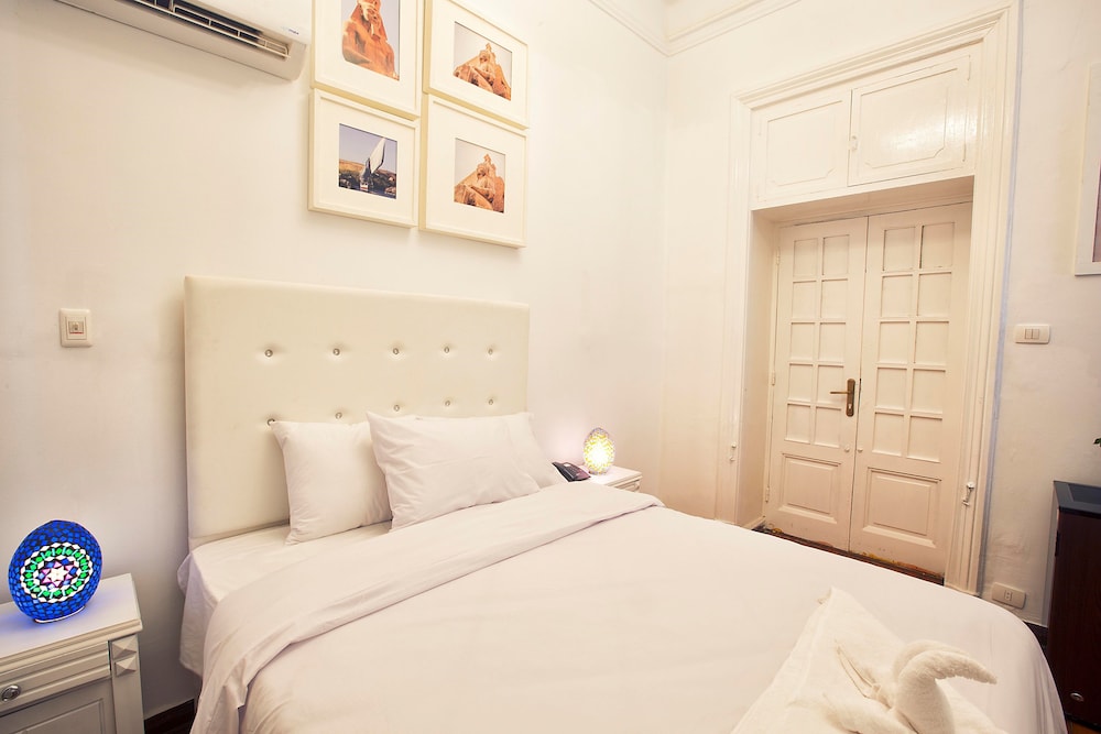 Tahrir Plaza Suites 5