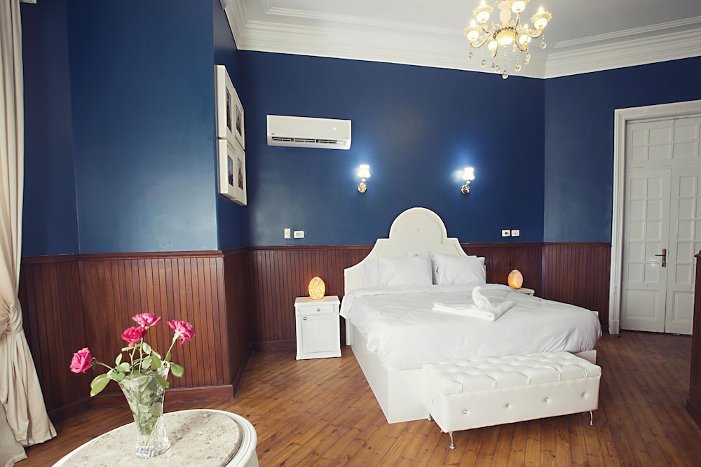 Tahrir Plaza Suites 14