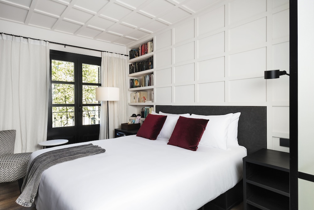 Yurbban Ramblas Boutique Hotel 15