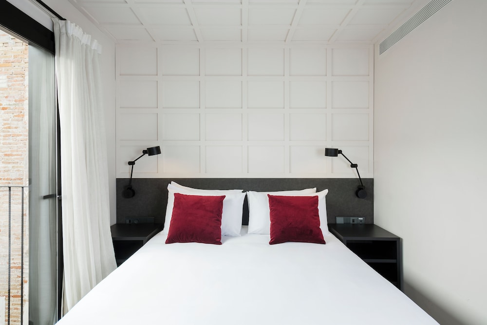 Yurbban Ramblas Boutique Hotel 21