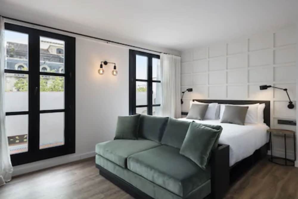 Yurbban Ramblas Boutique Hotel 19