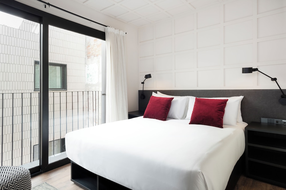 Yurbban Ramblas Boutique Hotel 22