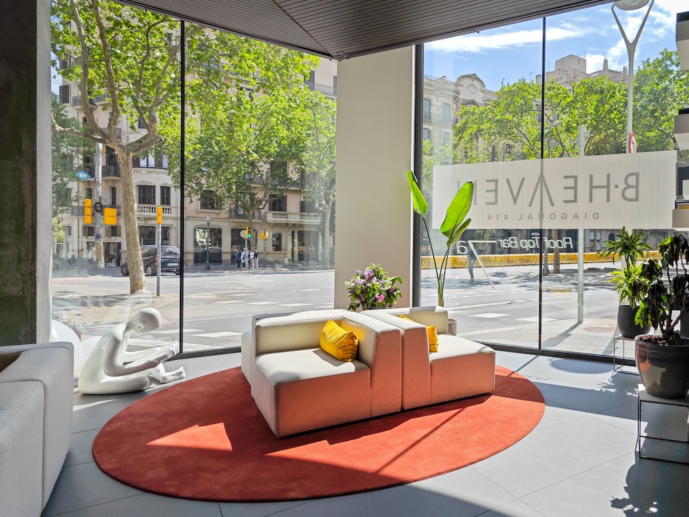 Occidental Diagonal 414 3