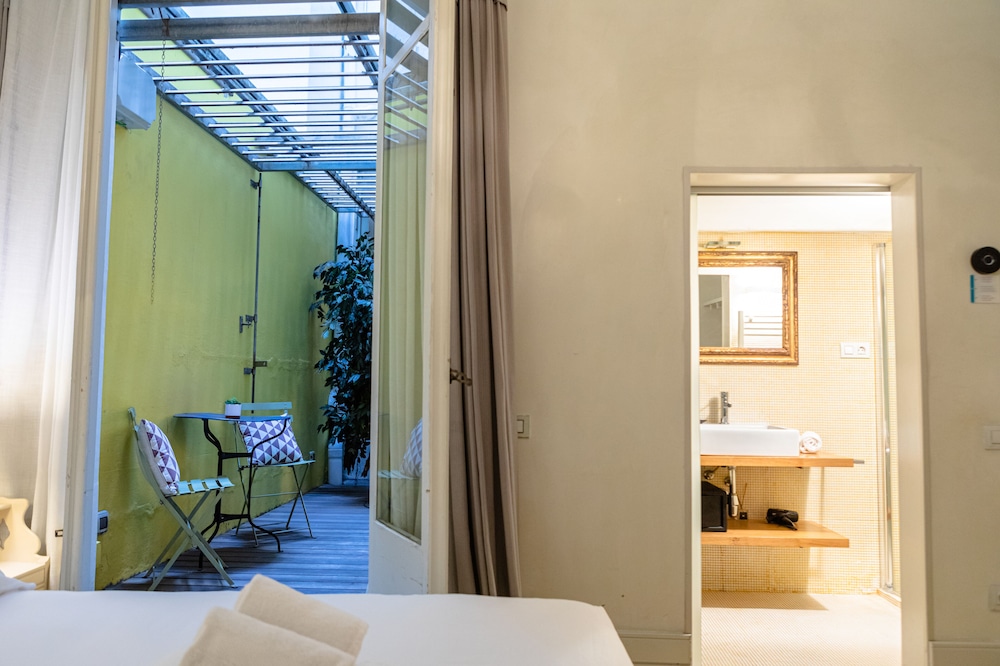 Ca La Maria Bed And Breakfast Barcelona 8
