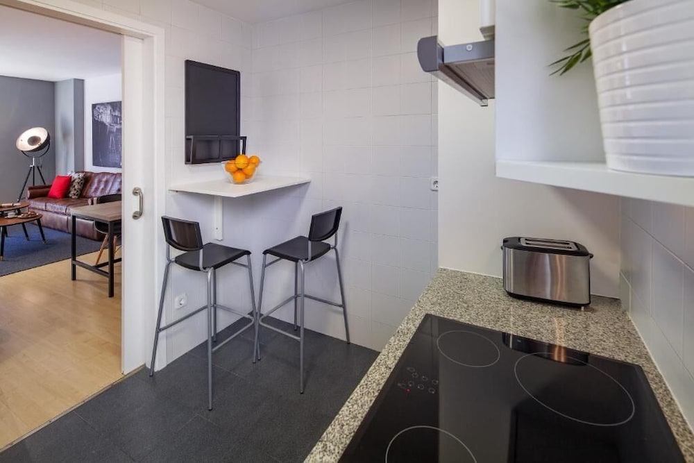 Habitat Apartments Hot Jazz 14