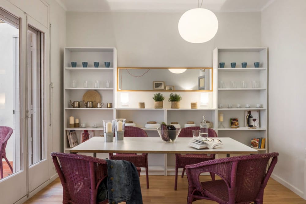 AinB Barcelona Sants Apartments 24