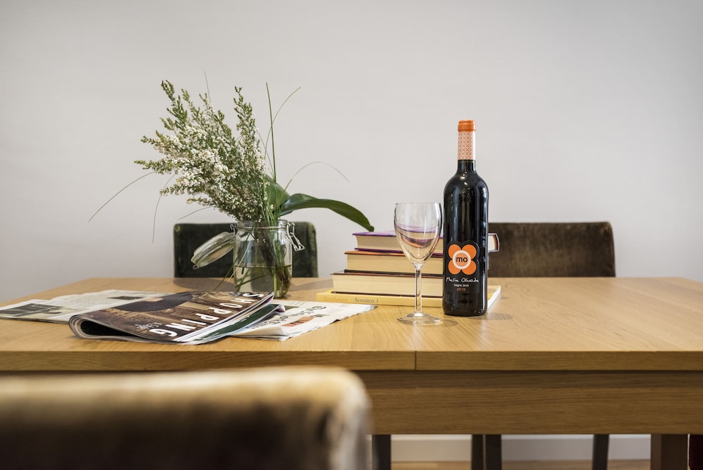 AinB Barcelona Sants Apartments 22