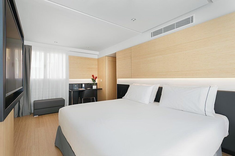 Dorma Plaza Catalunya 1