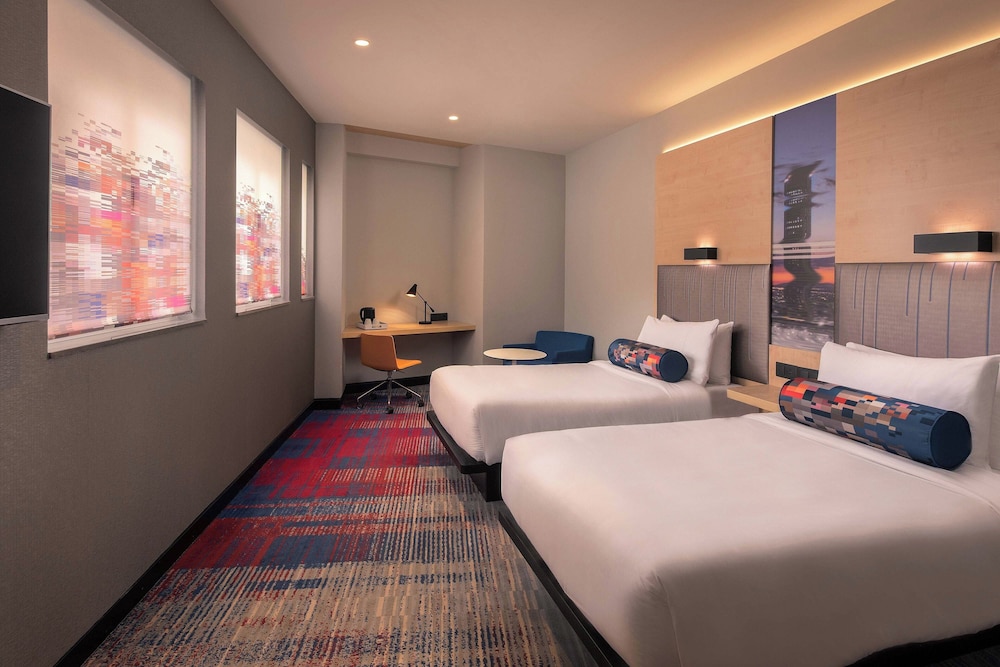 Aloft Madrid Gran Via 7