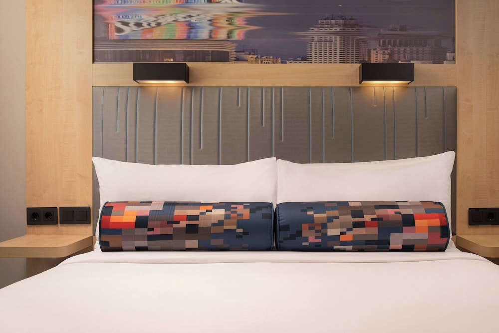 Aloft Madrid Gran Via 8