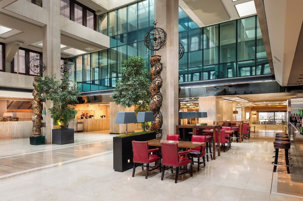 The Level at Meliá Castilla 9