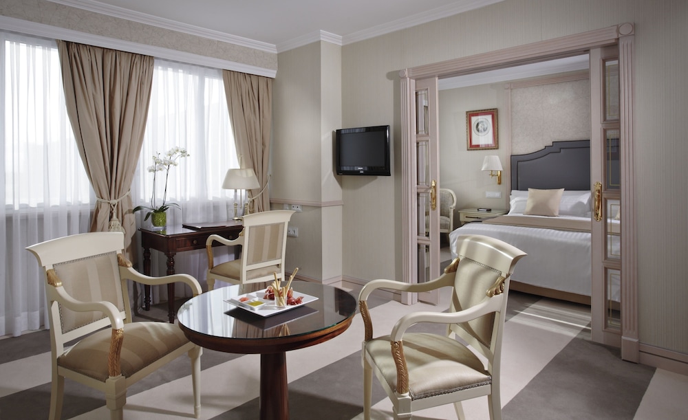 The Level at Meliá Castilla 12