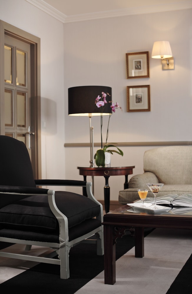 The Level at Meliá Castilla 16