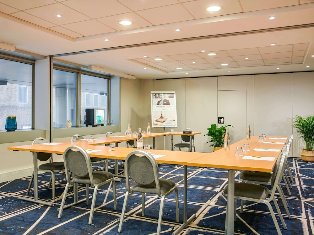 Résidence Mercure Paris La Défense Grande Arche 21
