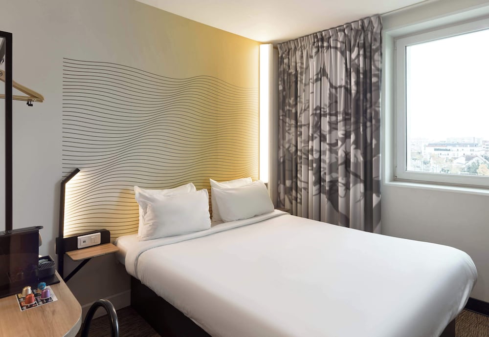B&B HOTEL Paris Gennevilliers Asnières 18