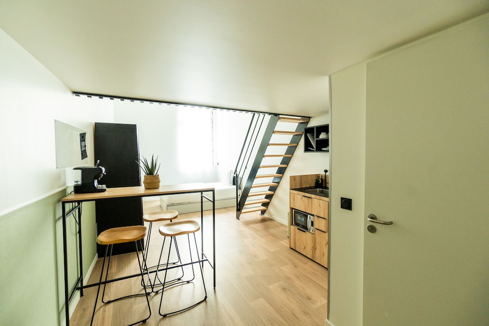 ECLA Paris Massy Palaiseau 20