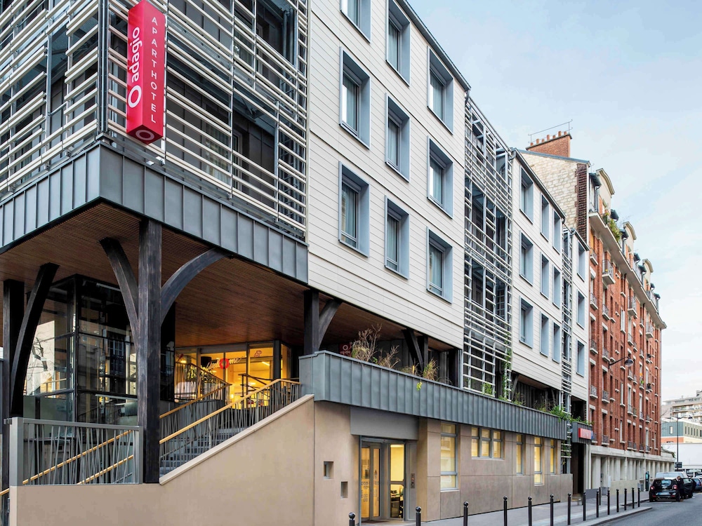 Aparthotel Adagio Paris Nation 24