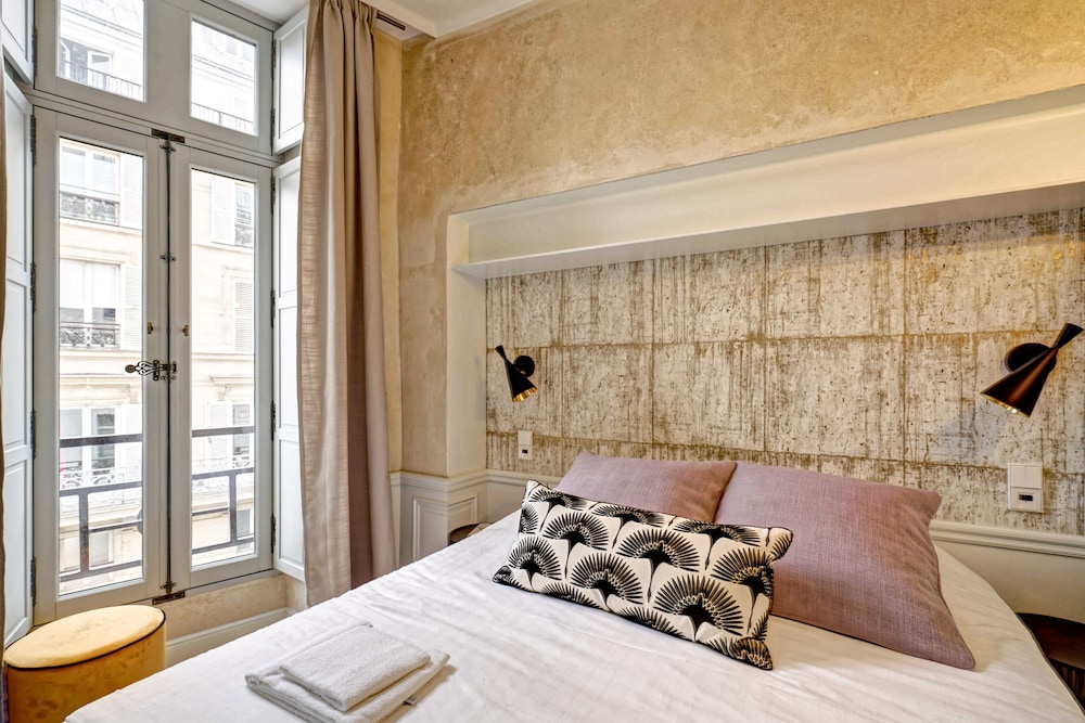 Apartments Du Louvre - St-Honoré 11