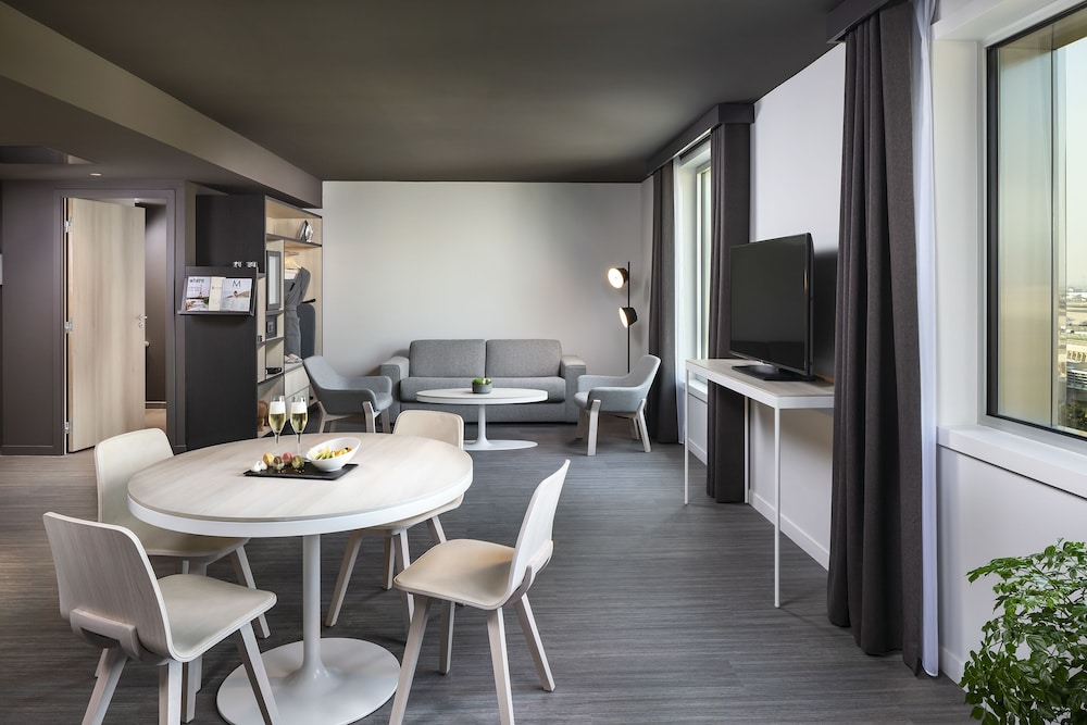 INNSiDE Paris Charles De Gaulle 18