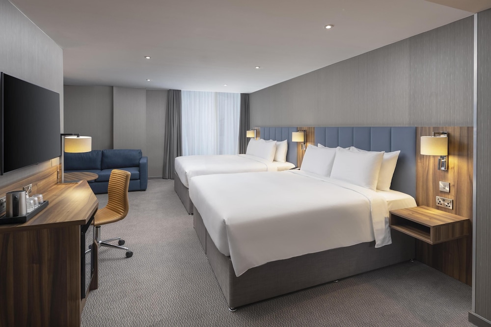 Hilton Garden Inn London Heathrow Terminals 2 and 3 19