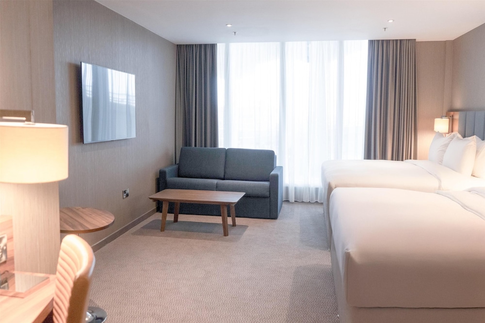 Hilton Garden Inn London Heathrow Terminals 2 and 3 24
