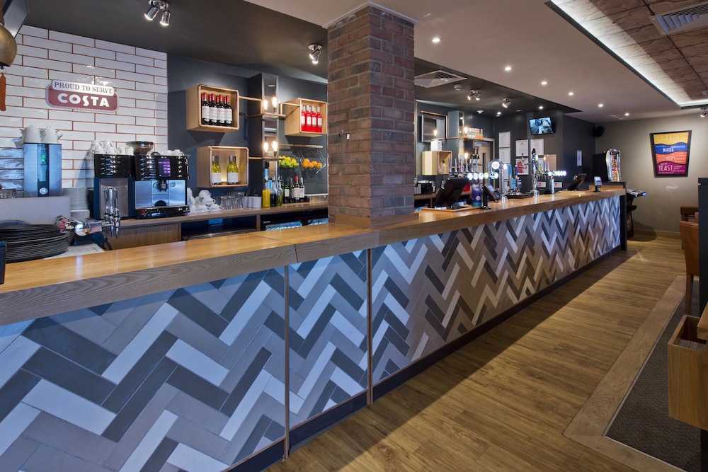 Premier Inn Reading Gateway 11