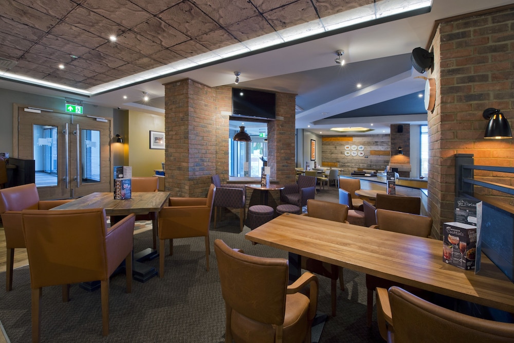 Premier Inn Reading Gateway 9