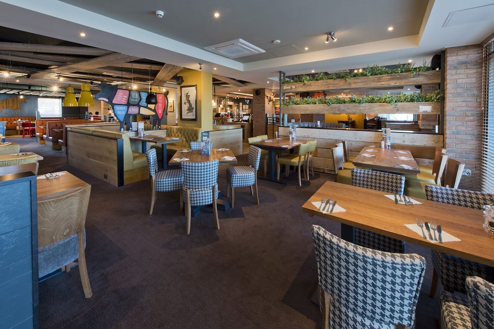 Premier Inn Reading Gateway 14