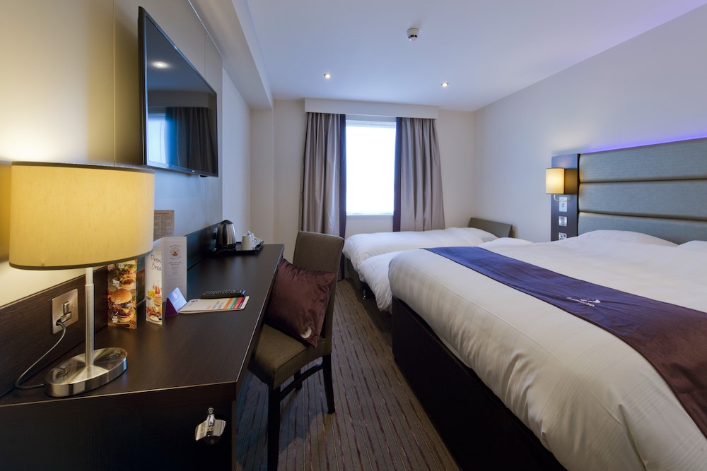 Premier Inn Reading Gateway 6