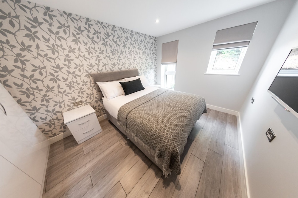 Ivory Lodge 17