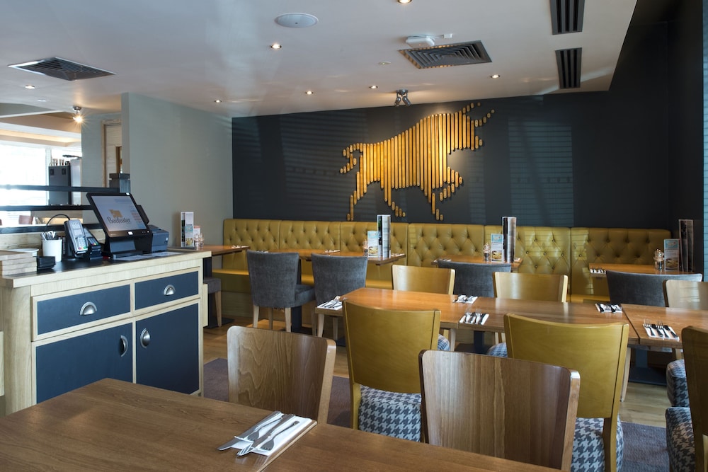 Premier Inn London Woolwich Royal Arsenal Hotel 9