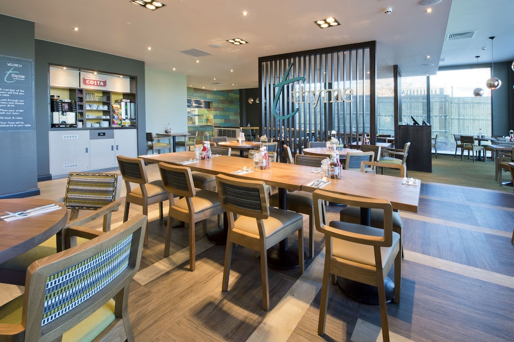 London Tolworth Hotel 7