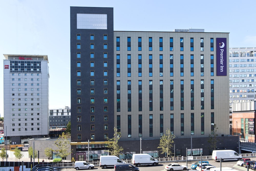 Premier Inn London Wembley Stadium Hotel 23