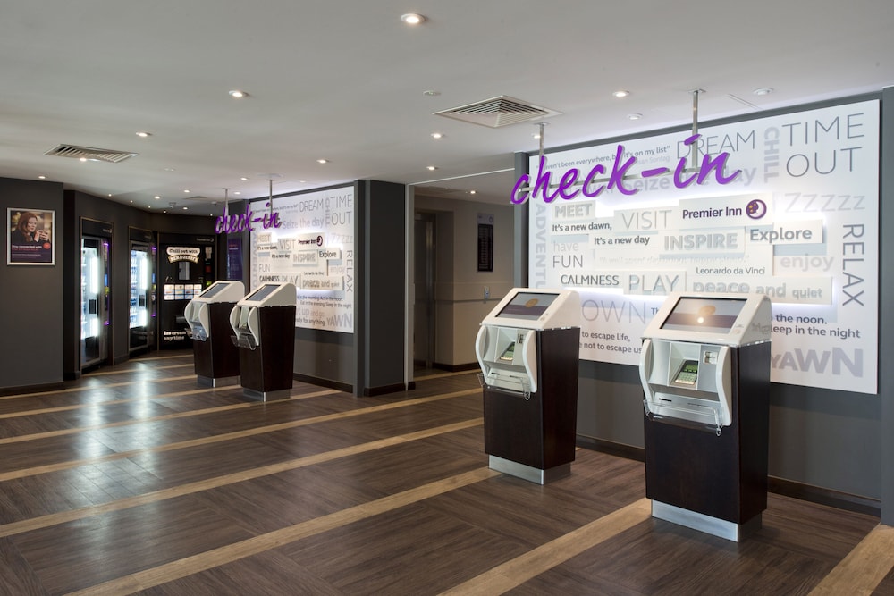 Premier Inn London Wembley Stadium Hotel 2