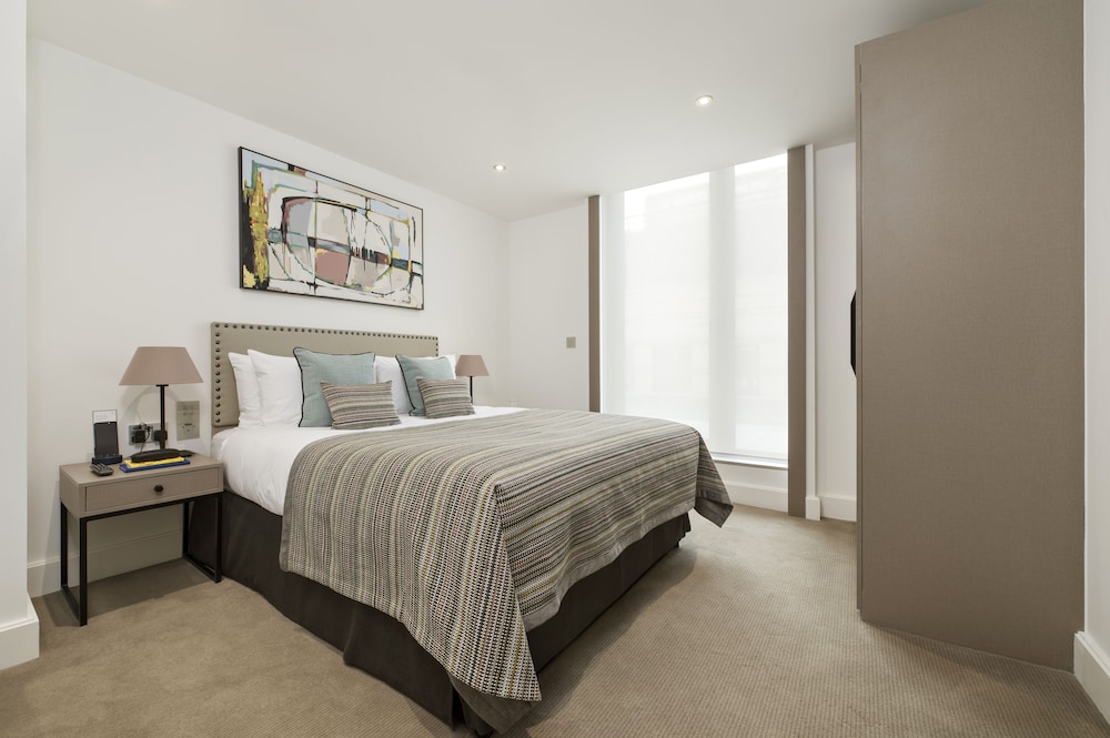 The Chronicle Supercity Aparthotels 18