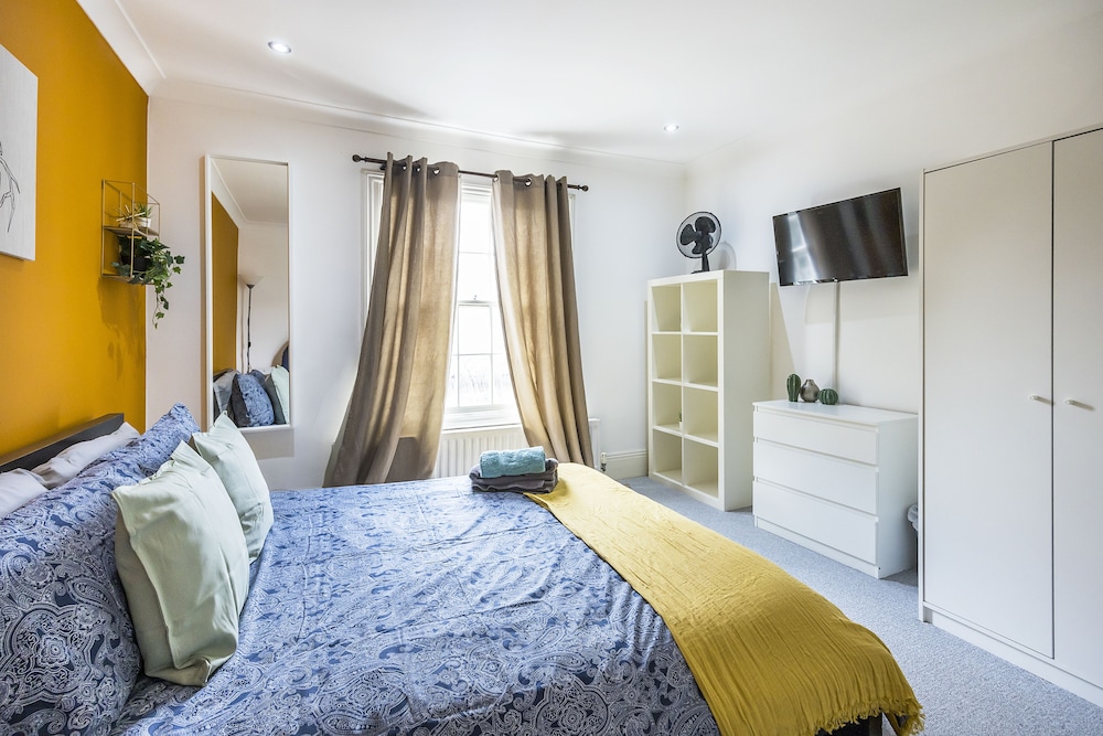 Verv Islington 7