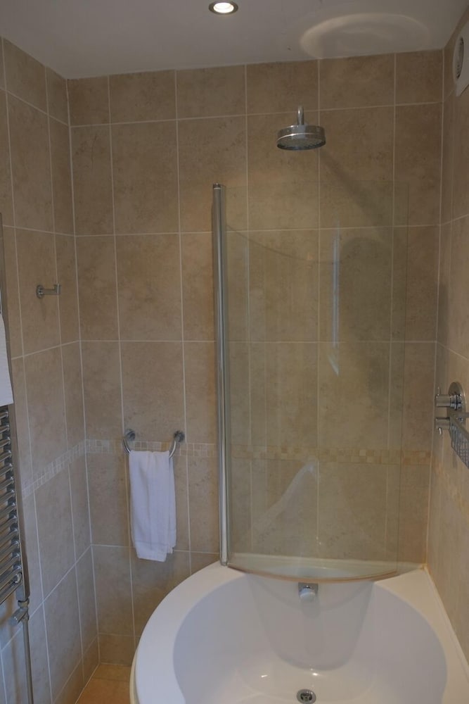 Goodenough Guesthouse 15