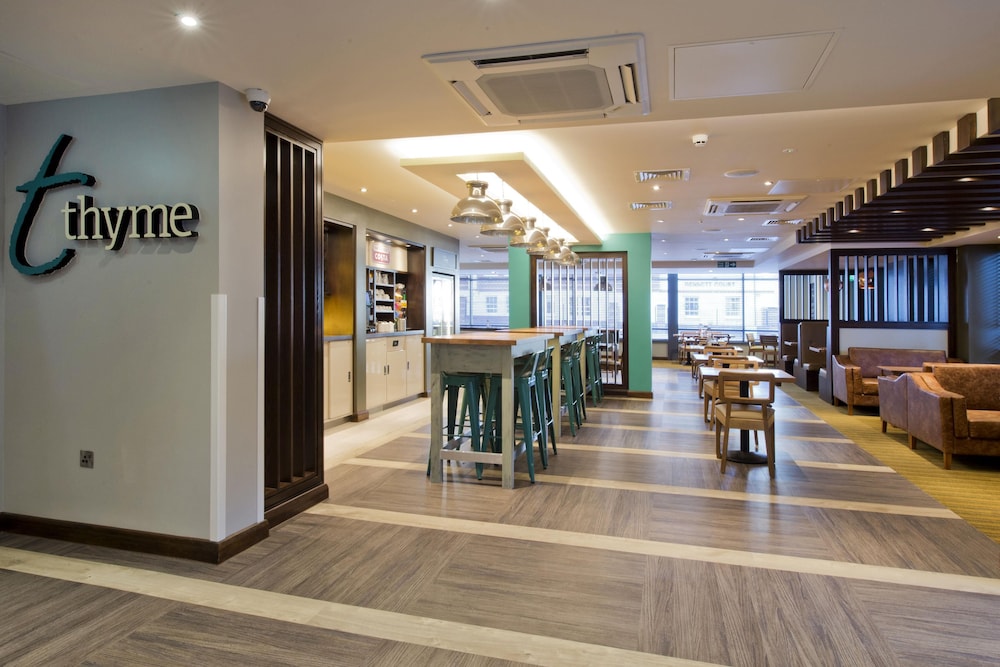 Premier Inn Letchworth Garden City 11