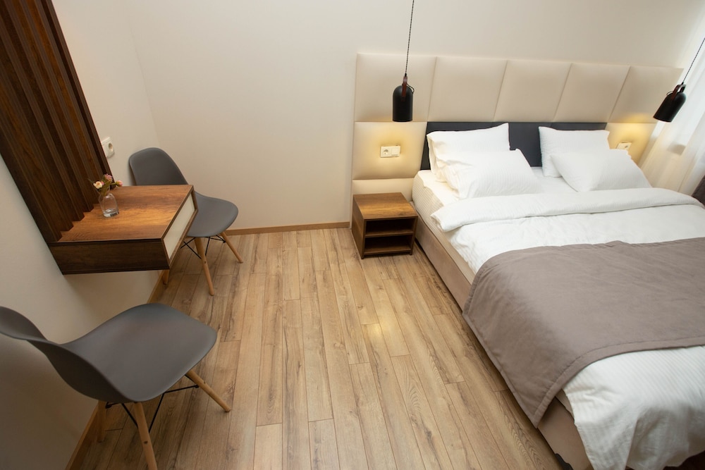 History Hotel Tbilisi 24