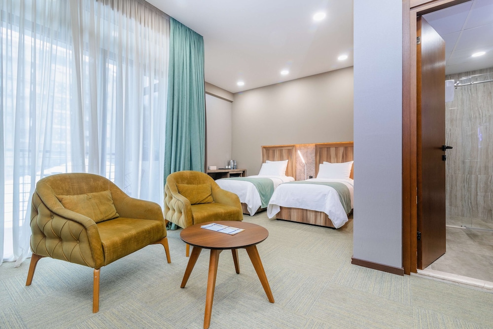 Best Western Hotel Tbilisi City Center 12