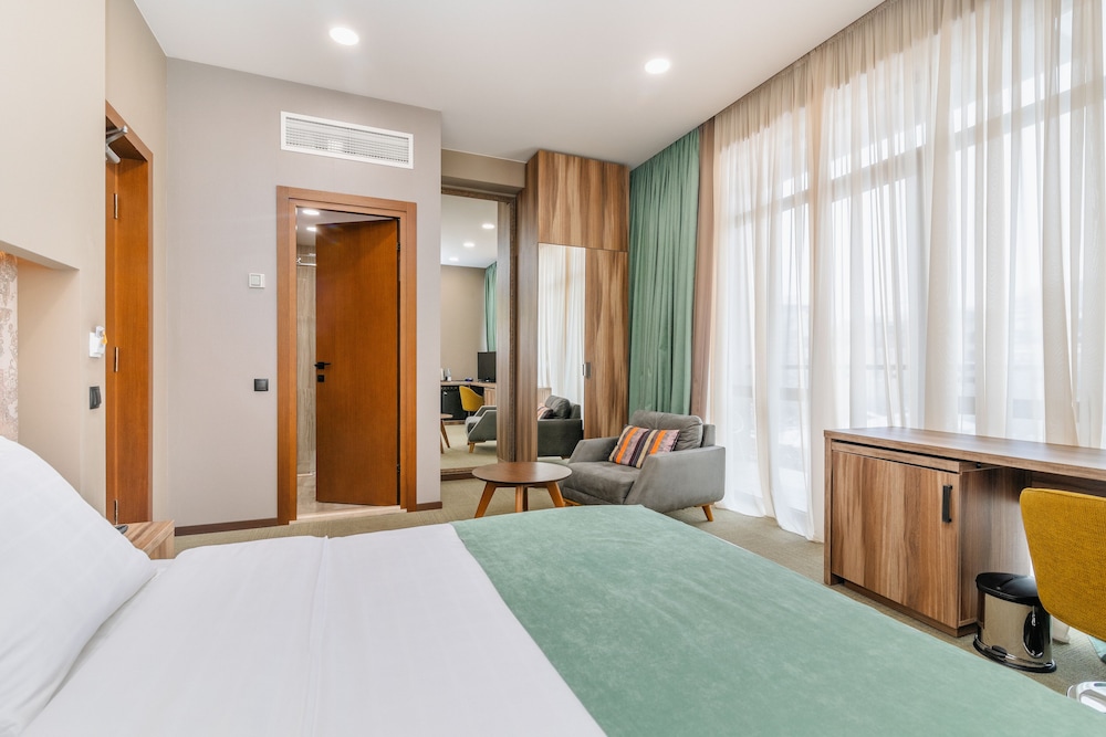 Best Western Hotel Tbilisi City Center 7