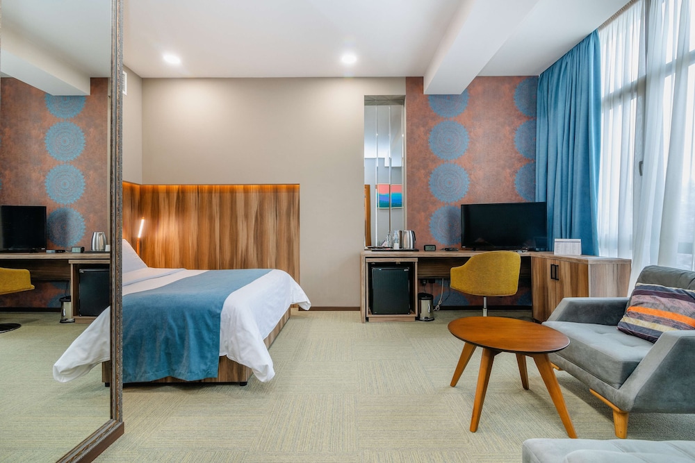 Best Western Hotel Tbilisi City Center 10