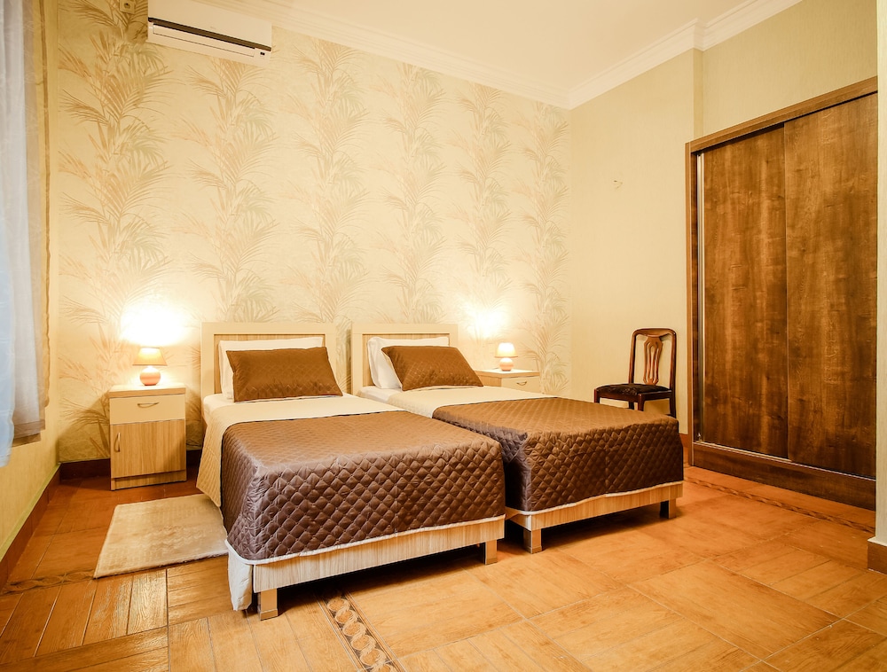 Hotel Toma's House 14