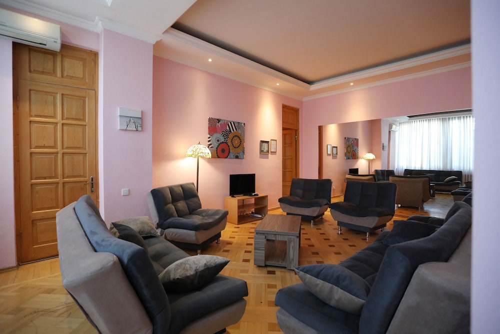 David's Apartment 1