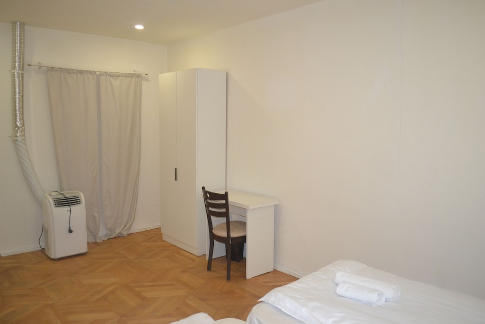 Guest House 36 14