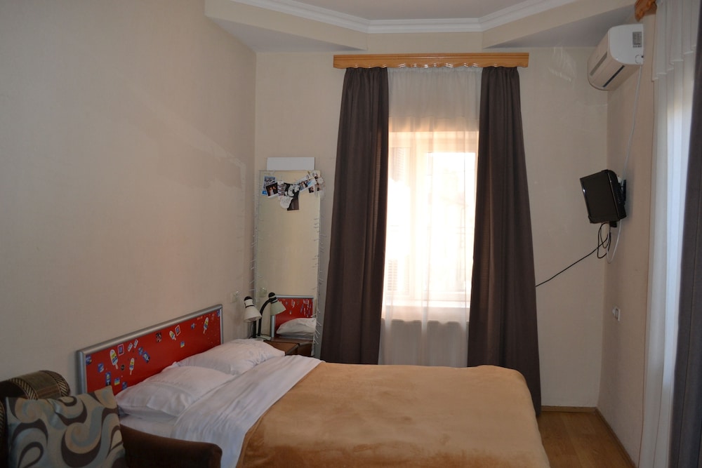 Hostel In Tbilisi 14